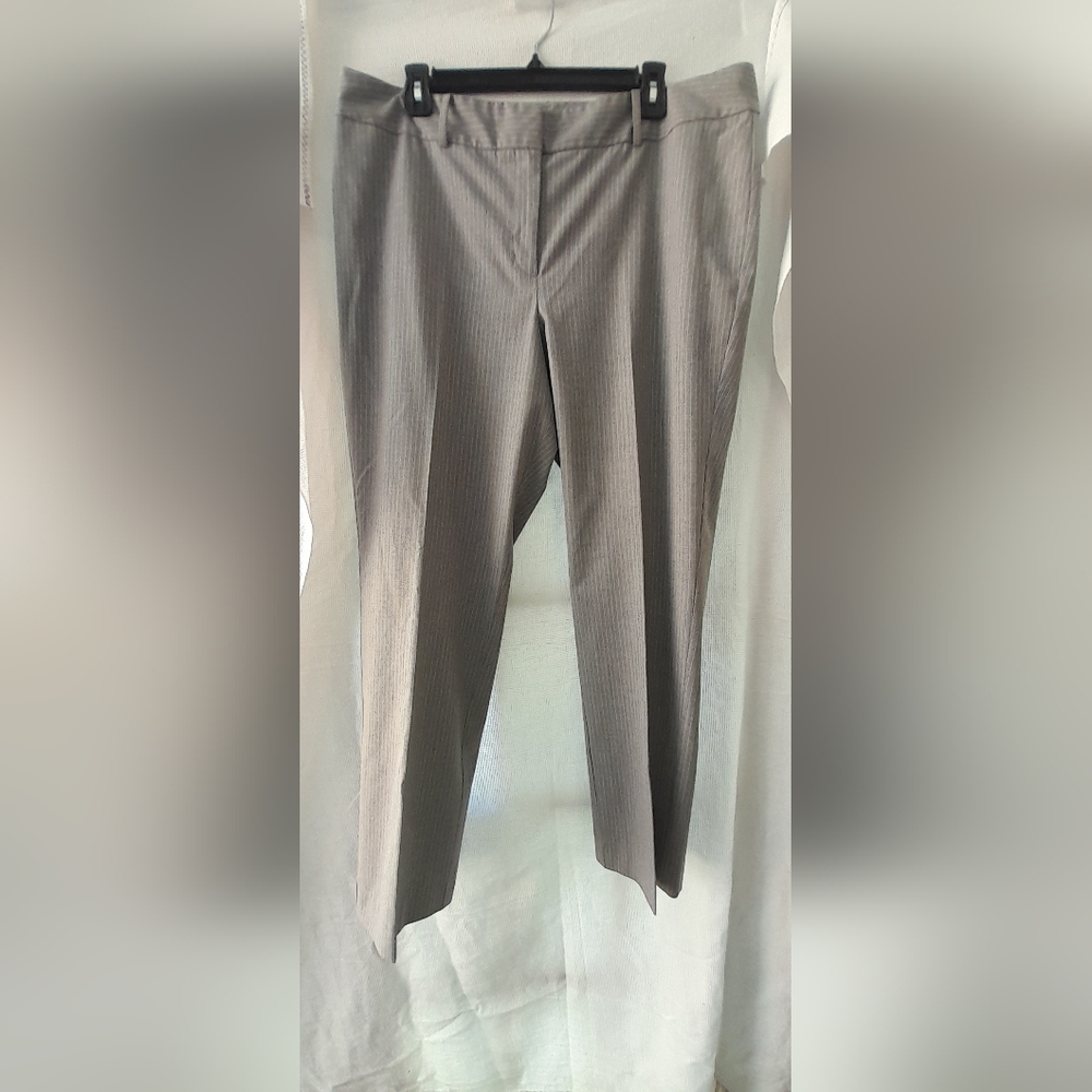 Ann Taylor 🐇 Women curvy gray pants - Picture 1 of 14